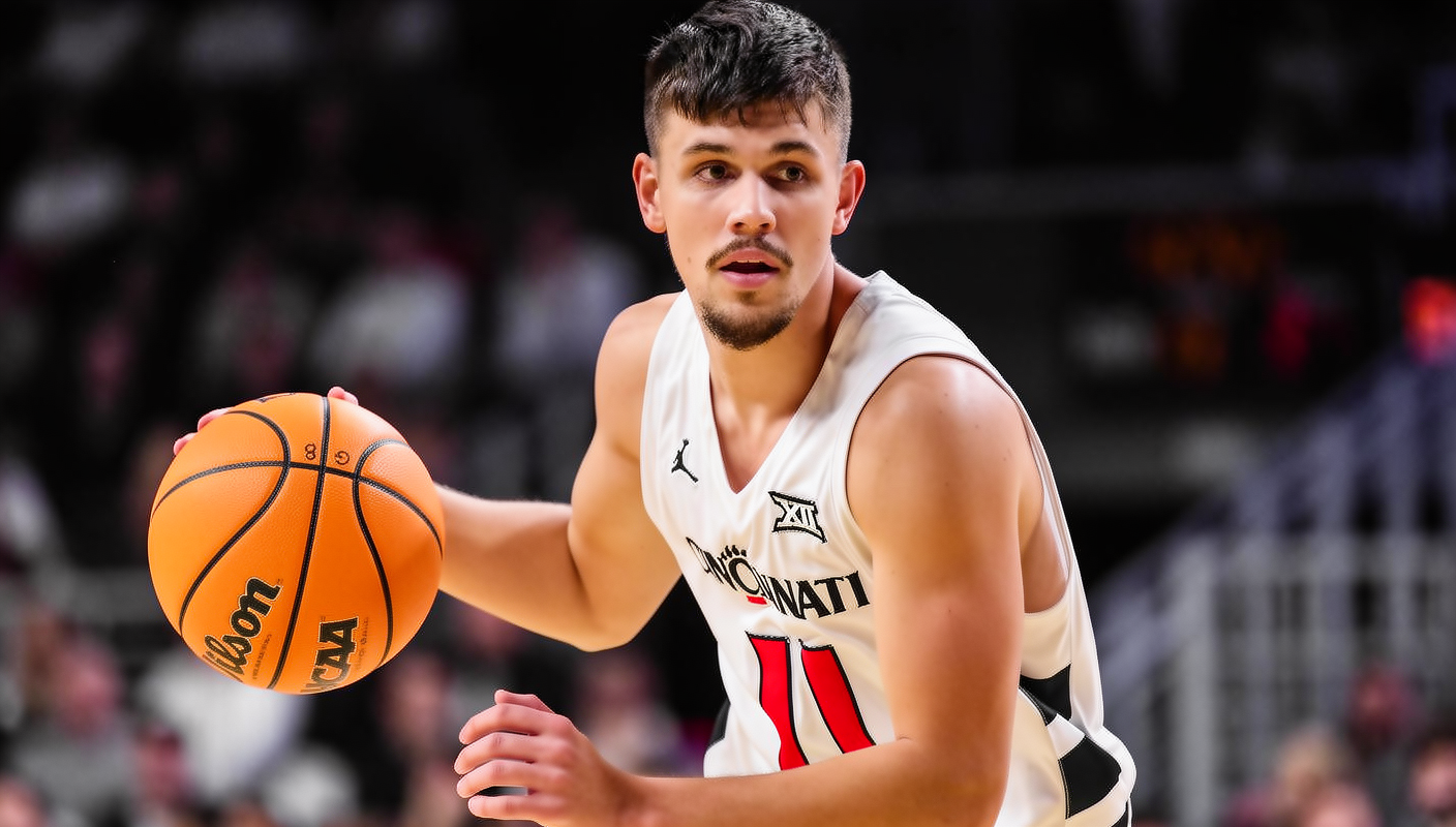 MKsports - 前大学篮球后卫因涉嫌220万美元电汇诈骗被起诉，真相揭秘 - MK体育