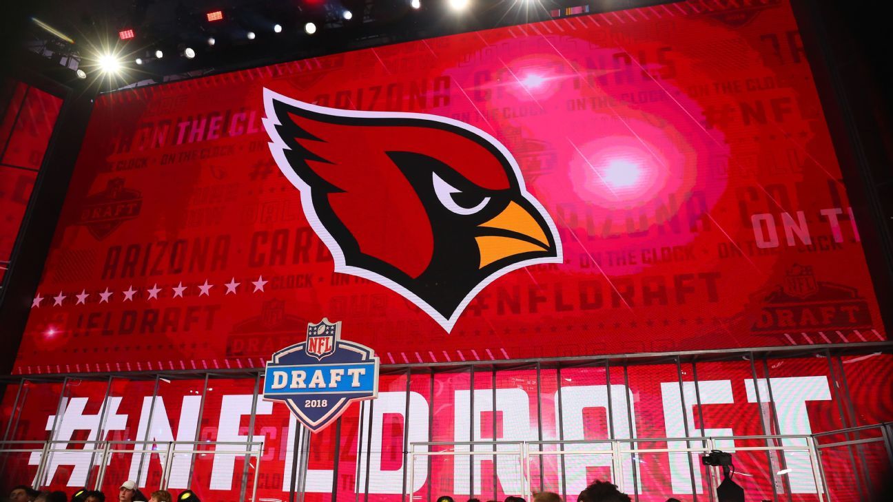 MKsports - NFL暂停红雀高管涉赌政策违规行为：行业自律与合规风险全解析 - MK体育